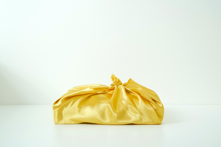 Korean Red Ginseng Root mixed Honey (Extra large 14 roots) - Image 5