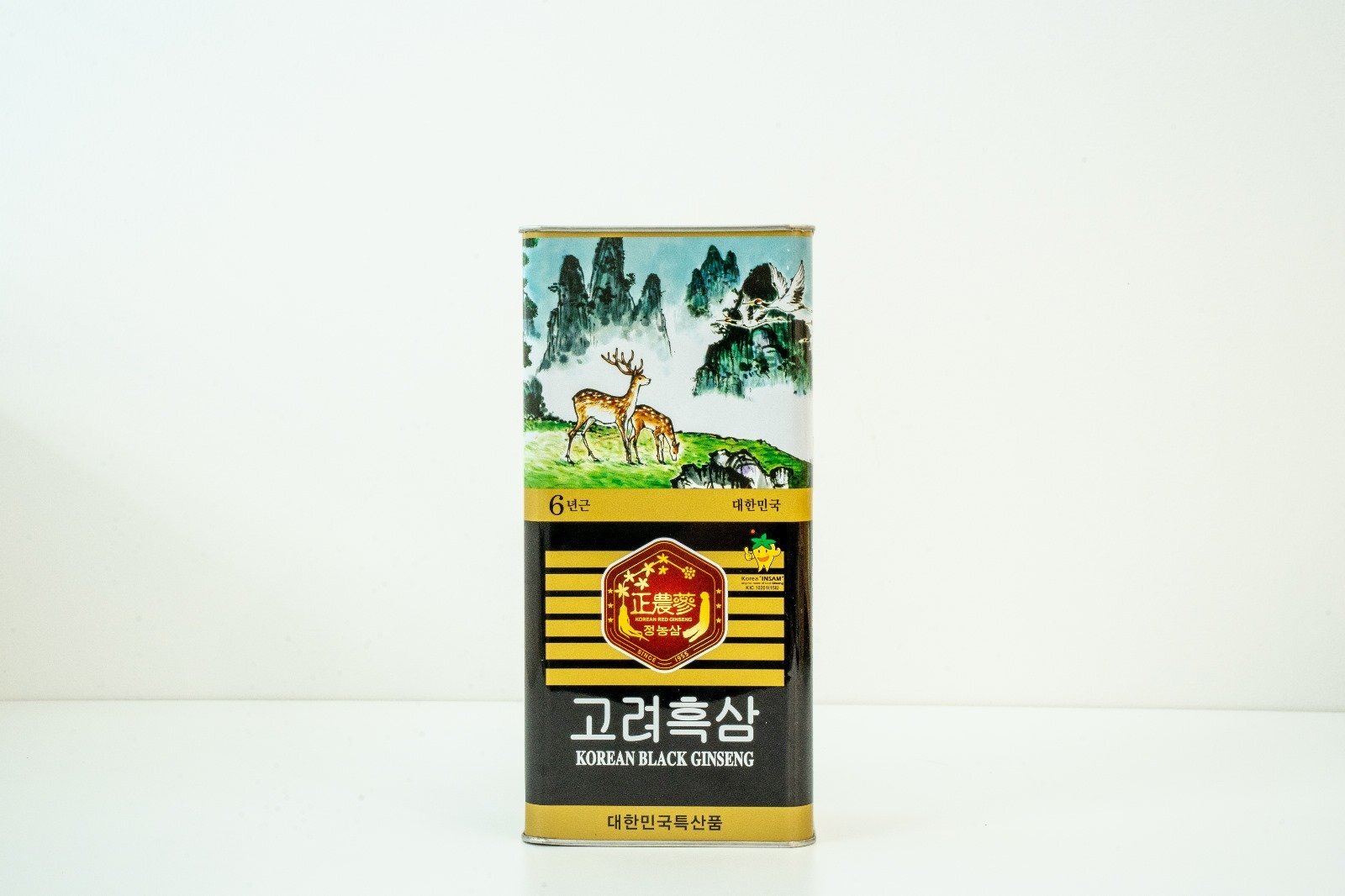 Korean Black Ginseng Roots (Extra large 8-10 roots)